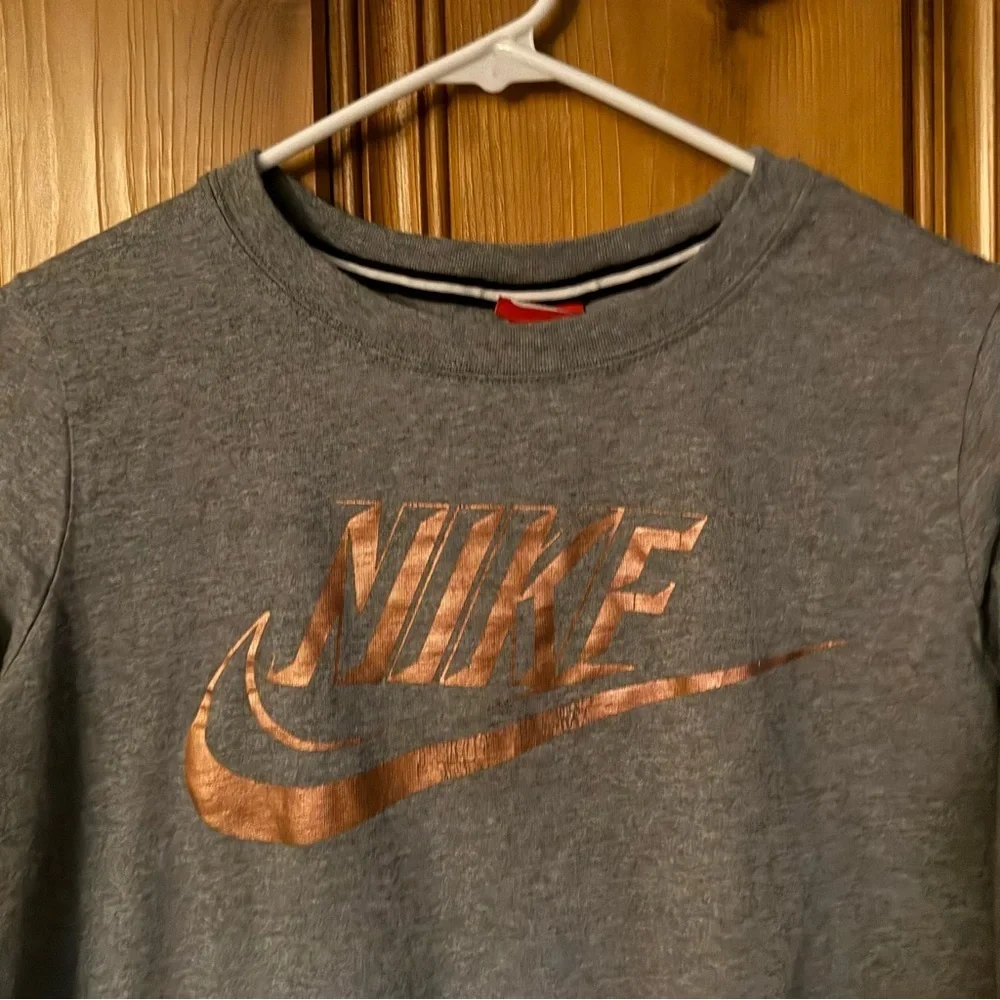 Nike long sleeve shirt